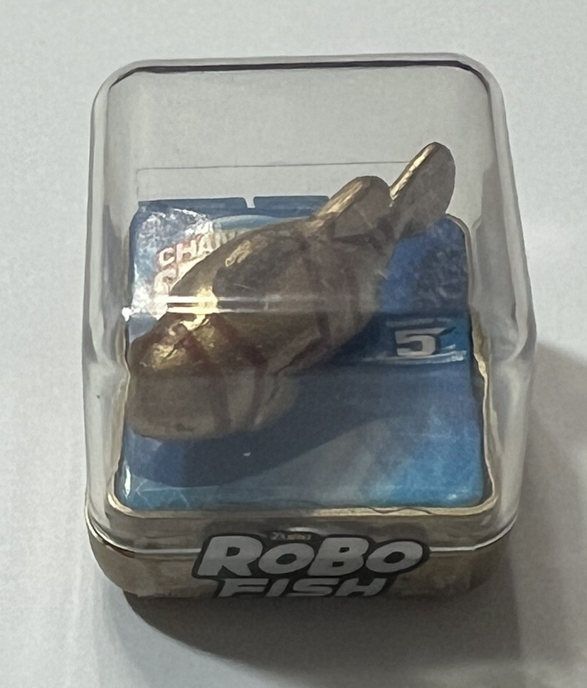 Mini Brands Gold Toy Robo Fish Series 2 Wave 2