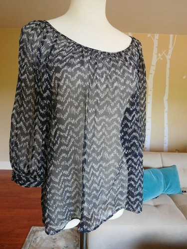 Gorgeous JOIE 100% Silk Sheer Popover Zig-Zag Crinkle Blouse S EXCELLENT!!!