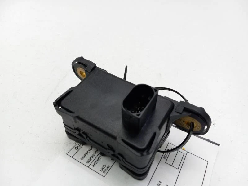 Módulo de control de estabilidad Chrysler 300 2006-2008 Foto 3 de 4