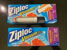 Ziploc Vacuum Starter Kit Hand Pump With 3 Bags PLUS BOX OF 12 FREEZER BAGS