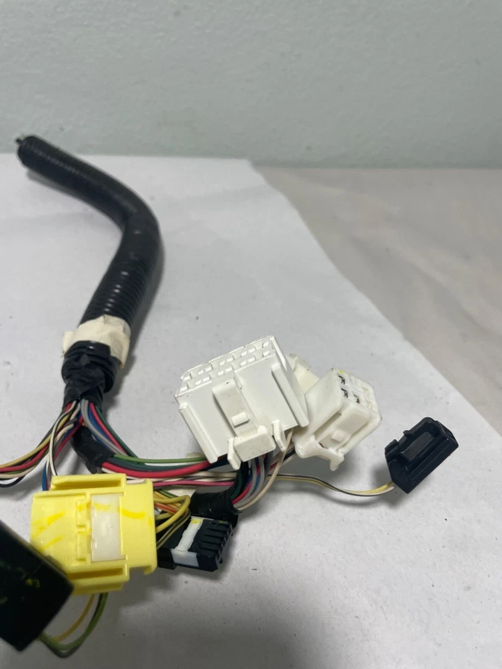 2009-2010 Pontiac vibe Multi Turn Signal Connector Plug Harness Clips switch - Imagem 3 de 4