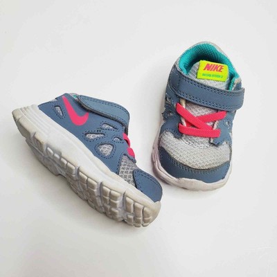 nike girl flower shoes