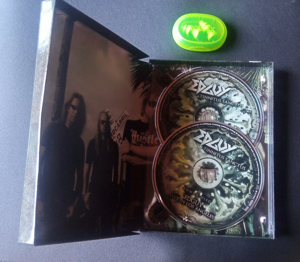 Edguy – Tinnitus Sanctus (Boxset) - Bild 2 von 3