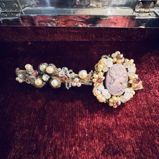 Silver Tone Oval Cameo Hair Clip Barrette w/ Faux Pearls Rhinestones