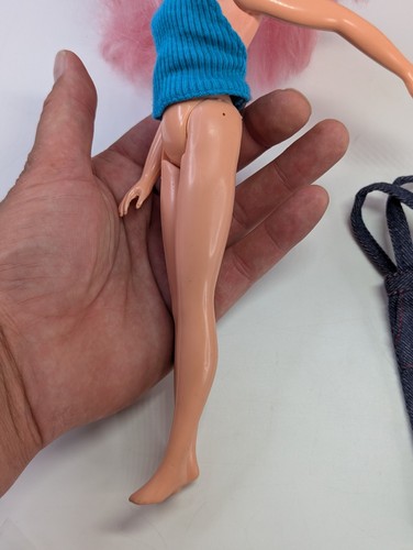 Space Fantasy Sindy Doll Pedigree Pink Hair 033055X - Picture 14 of 19