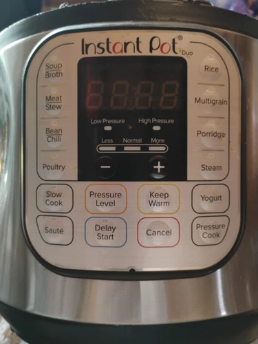 🔥👀 Instant Pot DUO60V4  6qt 7-in-1 Slow Cooker Used Get It Today🔥