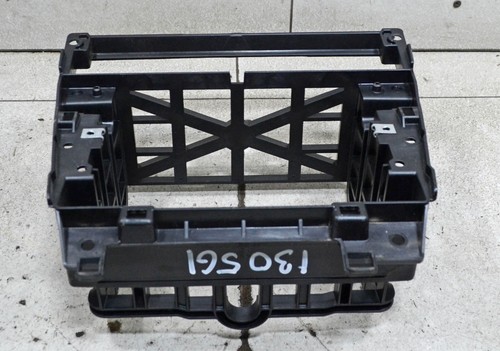 BMW 525 D E61 5er 2005 Einbaurahmen Mittelkonsole Radio Schacht #130561-H024