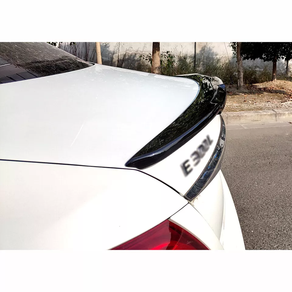 ALERÓN MALETERO NEGRO BRILLANTE MERCEDES BENZ W213 CLASE E E300 E43 AMG 2017-2023 Foto 4 de 4