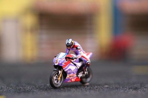 Miniature Figure Moto GP Superbike H0 1/87 or Scale 1/64 Hotwheels - Picture 12 of 24