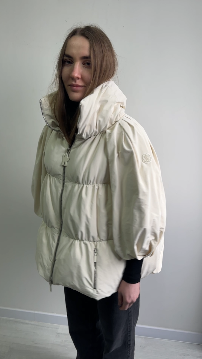 【ブランド古着】モンクレール Moncler Gamme Rouge CATHY Women's MONCLER Gamme Rouge Quilted Down Puffer Jacket Coat RARE