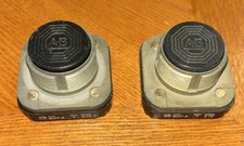 *QTY 2* Allen Bradley 800T-A Series T Black Pushbutton Switch USED.       T3
