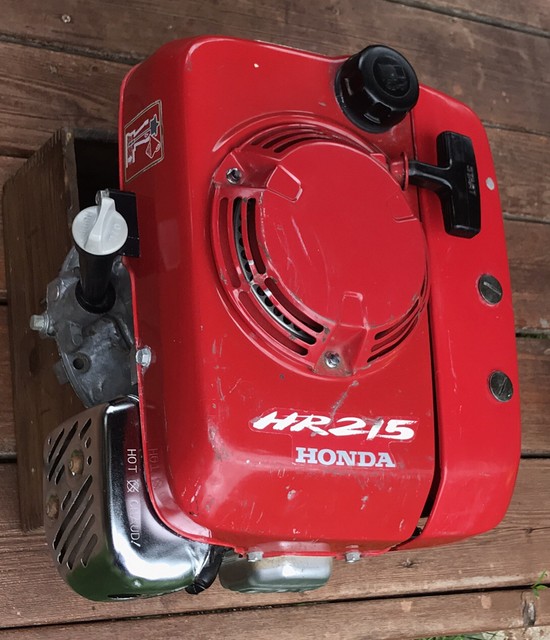 Genuine Honda HR215 SXA Lawn Mower Engine GXV140 135cm^3 Excellent