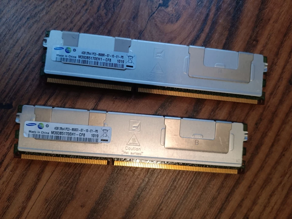 2 Samsung M393B5170EH1-CF8 4GB PC3 8500R 2RX4 Memory Module - Image 2 of 4