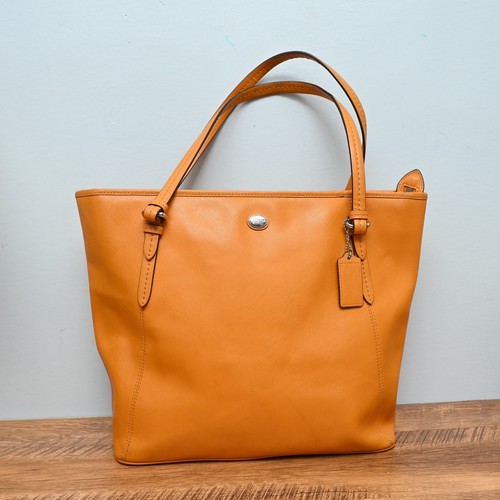 COACH® Tote Bag Shoulder Bag N°C1480-F27349 Leather Orange Silver Hardwear Good