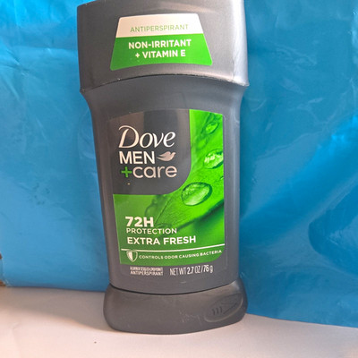 Dove Men+Care Extra Fresh Antiperspirant Stick Non-Irritant Vit E 2.7 oz