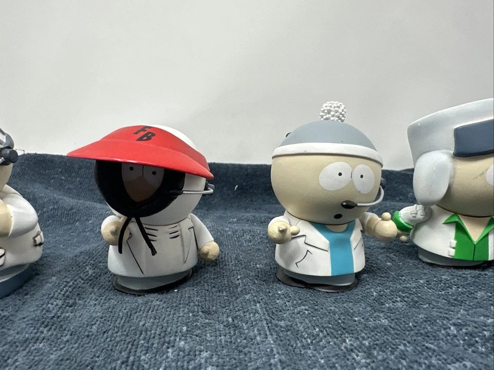 Mezco South Park Boy Band Set Cartman Kyle Stan & Kenny Figures Fingerbang - Image 3 of 4