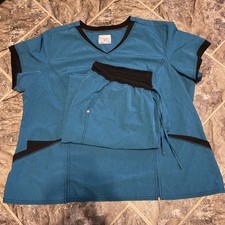 Scrubstar Women's Active Stretch Two Pocket V-Neck Scrub Top  Pant Herb 2x,3x