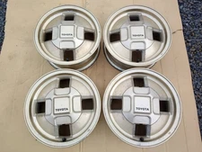 JDM Rare AE86 Levin/Trueno pre-facelift Type 2 OEM option 14-inch whee No Tires