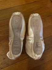 freed pointe shoe 5x triangle maker