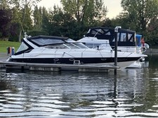 Cranchi Endurance 39 Sports Cruiser Boat