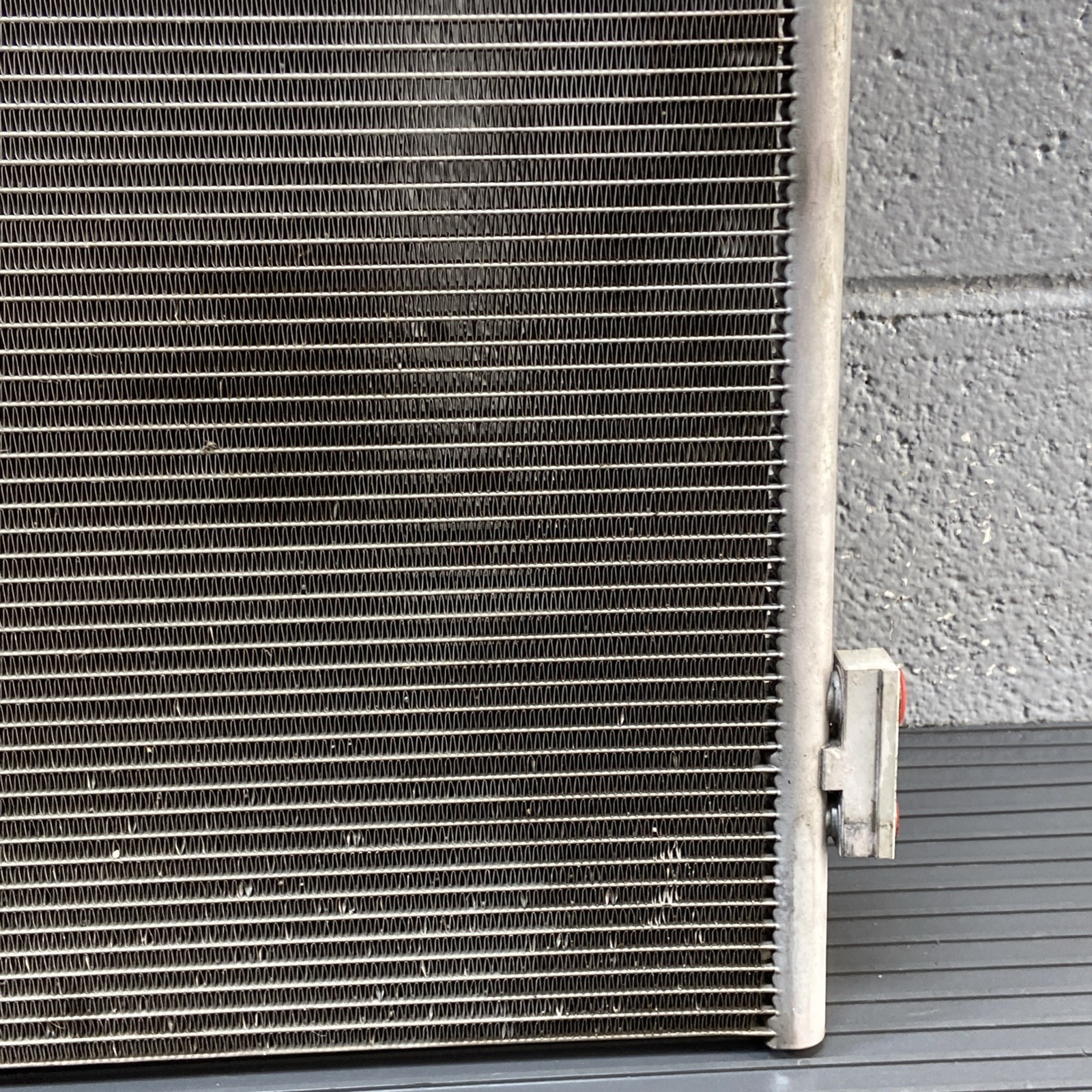 2014-2022 Maserati Levante M161 Front AC Air Conditioner Condenser Unit OEM