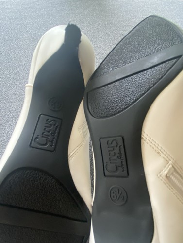 Stivali Circus By Sam Edelman 8,5 bianchi zip laterale punta minimalista capsula - Foto 8 di 17