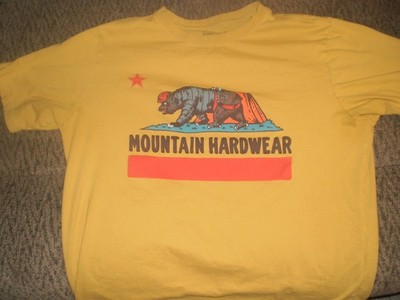 Mountain Hardware graphic tee men's large