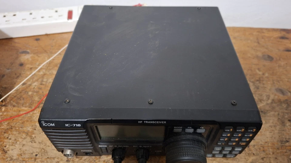 ICOM IC 718 HF TRANSCEIVER - Image 4 of 4