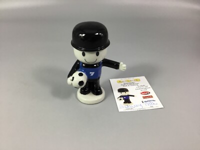 Wade-Homepride Freds Football Fun-Fred im Training Figur-Ltd Ed-250. COA & Box