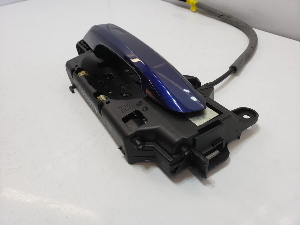 ✅ Soporte de manija exterior de puerta trasera izquierda azul para Audi S5 2017-2024 OEM Foto 4 de 4