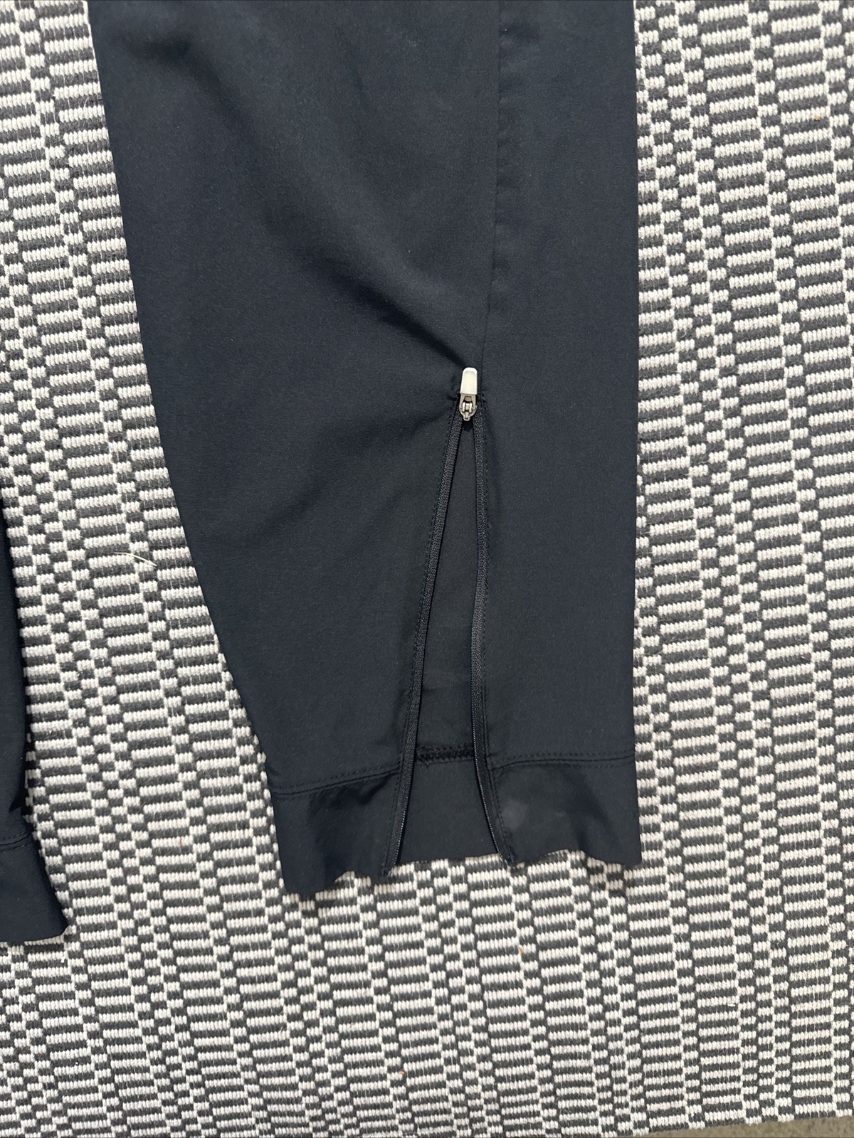 Umbro active training drawstring black sweatpants… - image 6