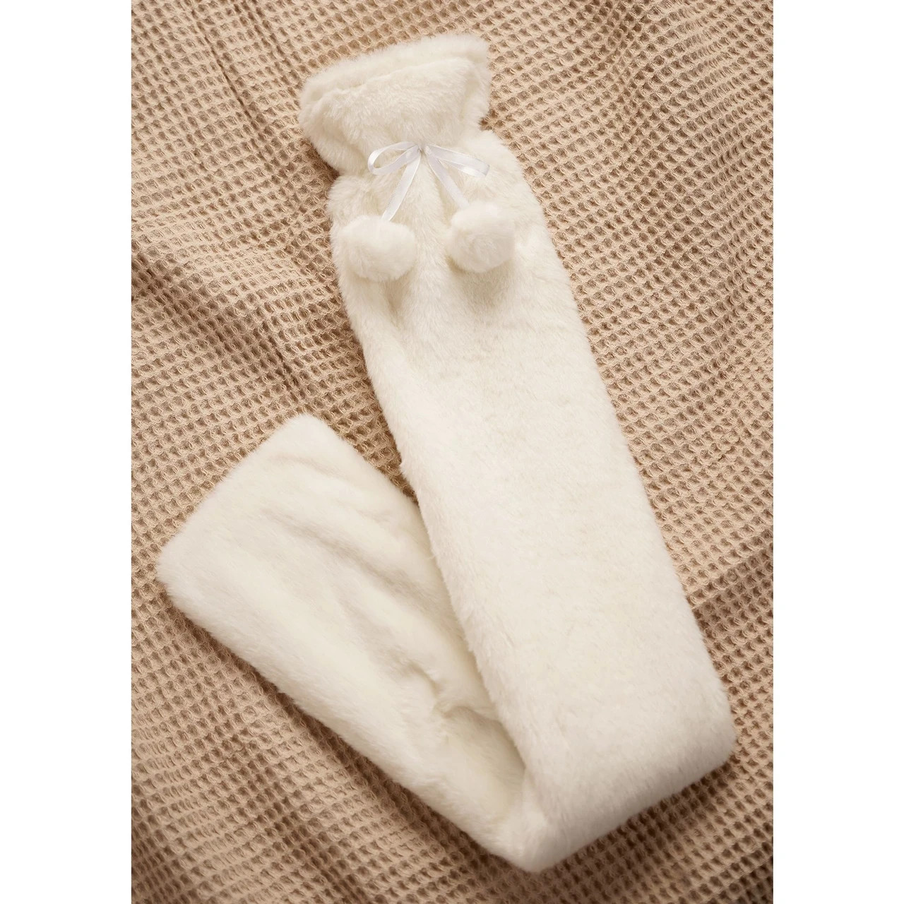 Freemans White Sophia Layers Soft Faux Fur 1.7L Long Hot Water Bottle - Image 2