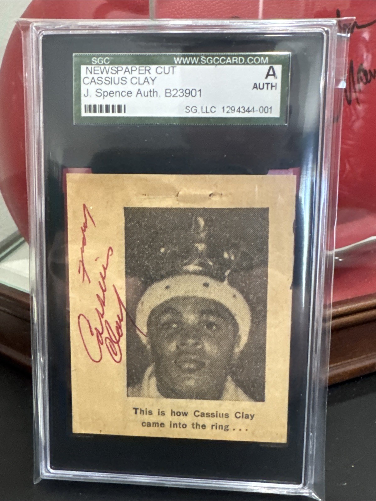 Cassius Clay Jsa Graded Photo Boxing Cut Bold Rare Red Auto Strong Psa 10?sgc view 2