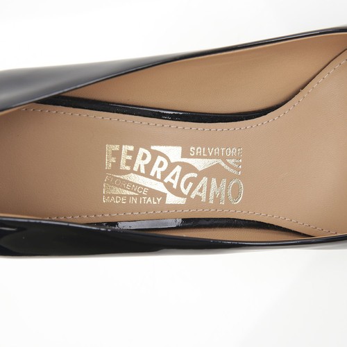 Salvatore Ferragamo Black Bow Pumps 8.5 135268731 - Picture 13 of 13