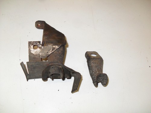 VW Golf 1 Cabrio 1,8 Auspuff Halter Hosenrohr Kat Katalysator