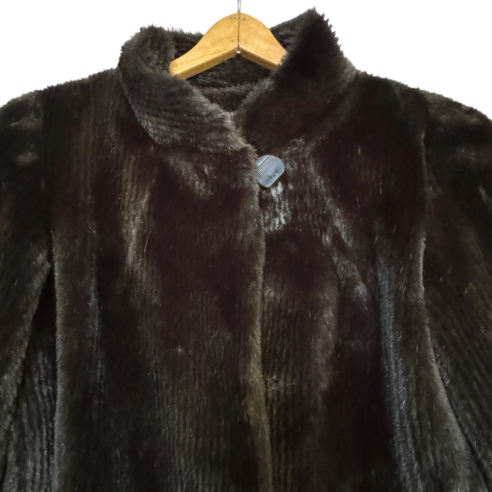 Abrigo de piel sintética marrón vintage años 70 retro invierno columpio mediados de siglo chaqueta glamurosa Foto 4 de 4