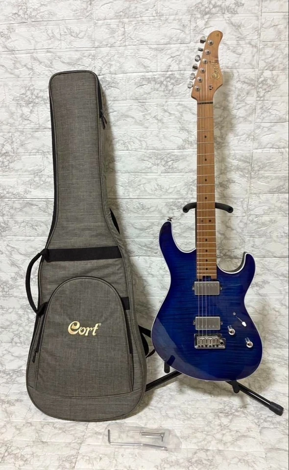 Guitarra Eléctrica Cort G290 FAT II IE231208801 Azul Brillante Ráfaga Usada De Japón Foto 2 de 4
