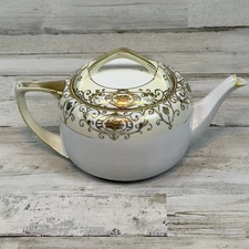 Vintage Noritake Nippon 16034 Christmas Ball Teapot – Hand-Painted Gold