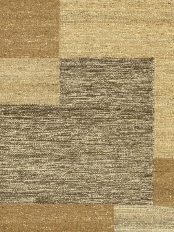 Vintage Hand Woven Traditional Kilim Rug 4'5" x 6'5" Oriental Wool Carpet - Image 3 of 4