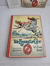 The Emerald City of OZ by L. Frank Baum Reilly & Lee Co. 1910 Vintage Mint Book