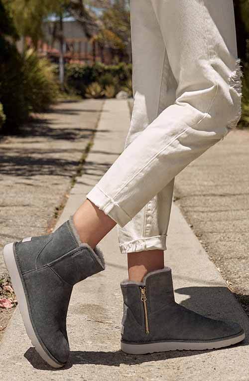 ugg abree mini