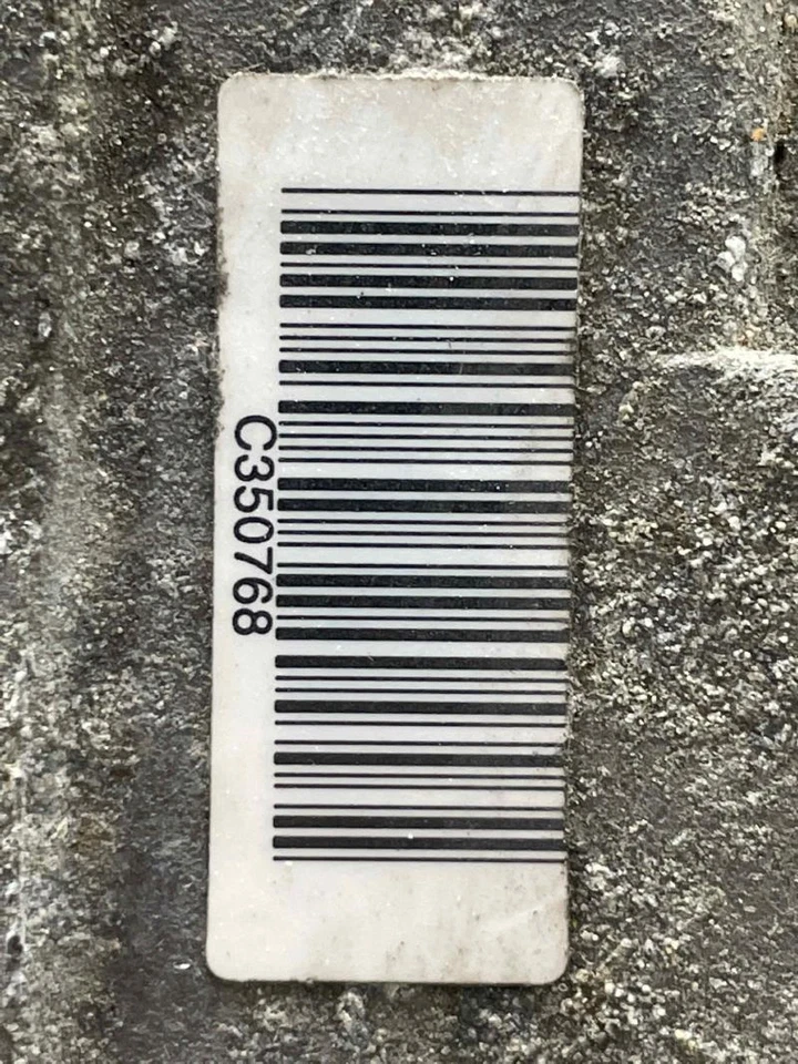 Compresor de aire acondicionado Toyota Sequoia 2001-2007 OEM Foto 2 de 4