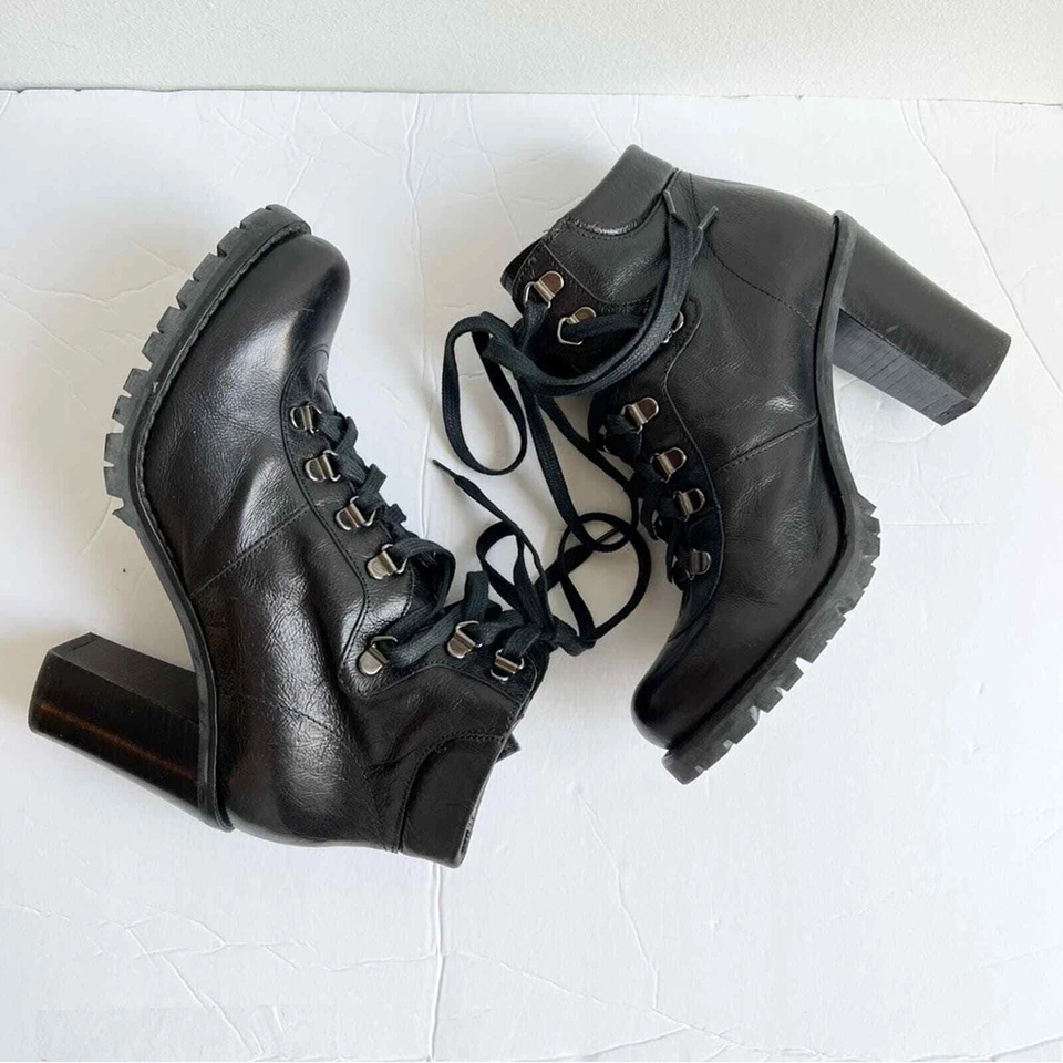 Laura Bellariva lace up ankle boots lug sole black leather booties 36.5 italy - Image 3 of 4