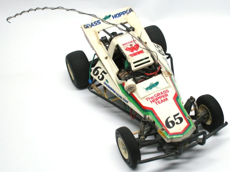 Vintage 1984 Tamiya The Grasshopper 1/10th Scale R/C High Performance Off Road R - Image 4 of 4