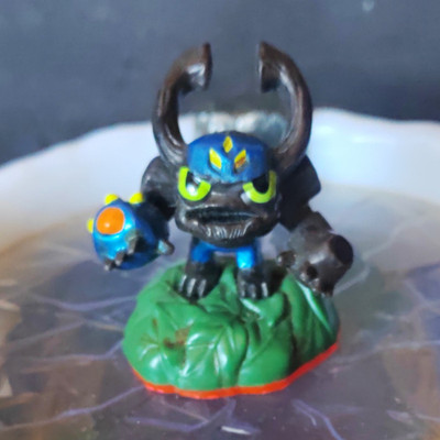 Skylanders - Trap Team - Mini Gnarly Barkley - Special Edition Figur 
