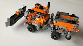 LEGO TECHNIC: Roadwork Crew (42060), Pre-owned, Complete, 2 in 1