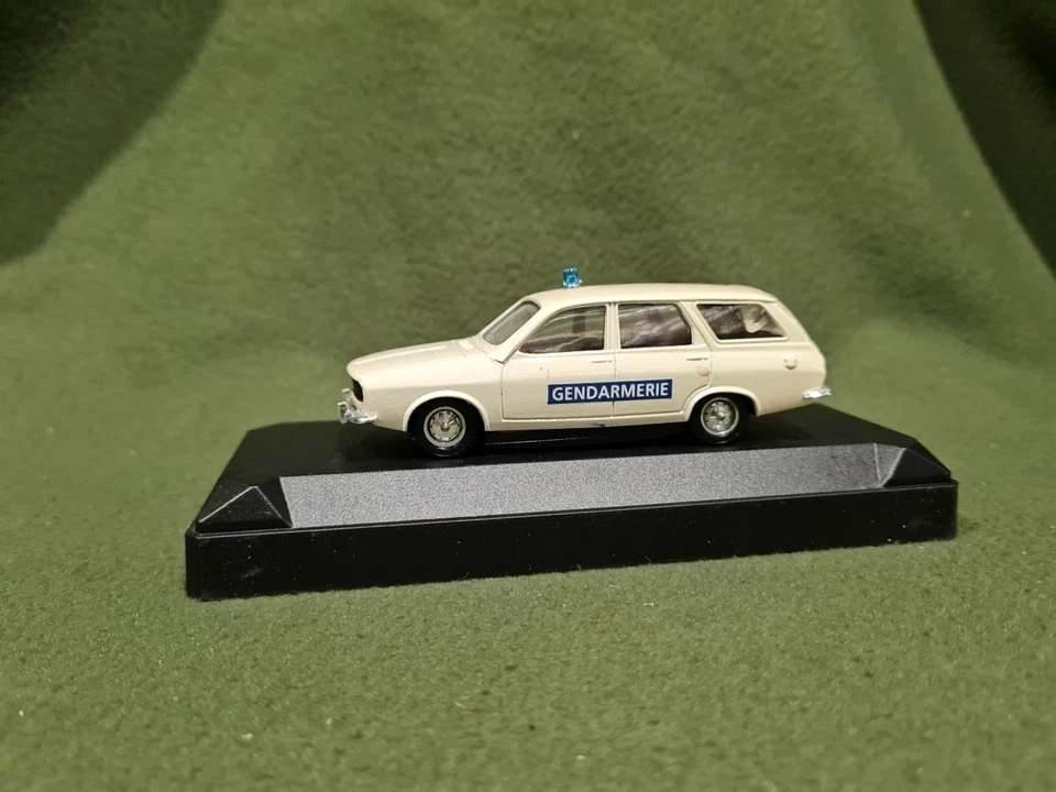 VEREM V 281 RENAULT R12 BREAK GENDARMERIE FRANCIA FRANCE 1:43 - Immagine 3 di 4