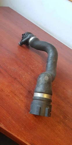 BMW 3er Kühler Wasserzulauf Schlauch 7789718 E46