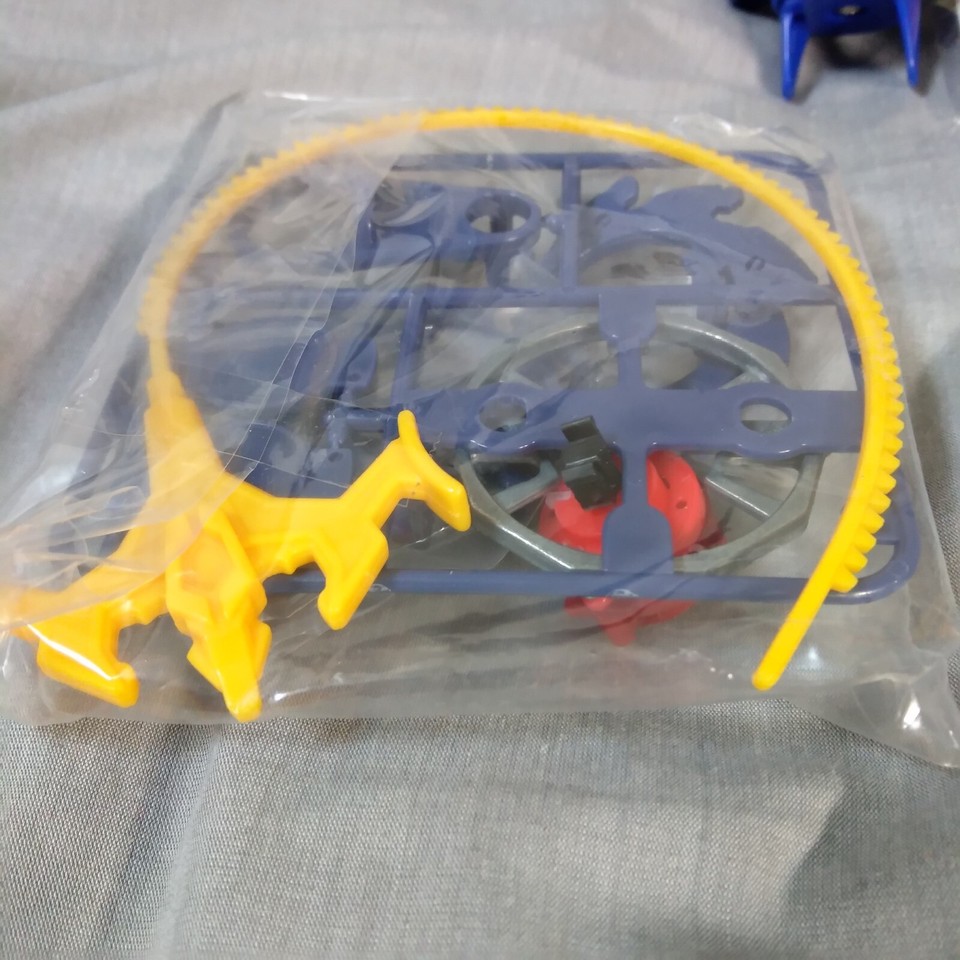 TAKARA Dragoon G (Galaxy) Original Series Engine Gear Beyblade A-89