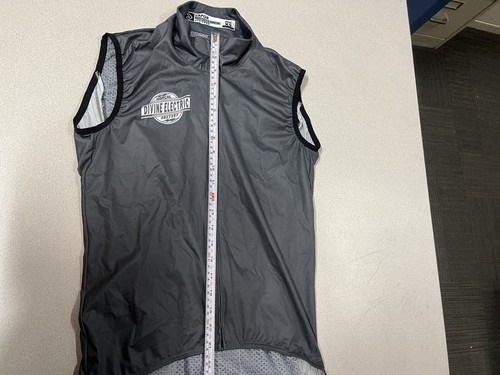 Divine Electric Cycling Vest Jakroo Vapor Size XS *Excellent Condition* - Picture 7 of 14